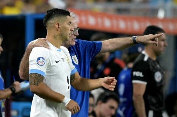 Versus / Luis Suárez asegura que "van mejorando las cosas" tras críticas a Bielsa