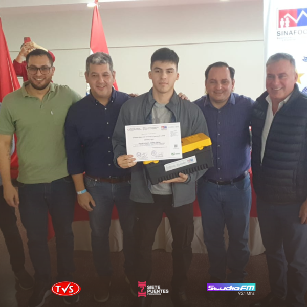 ENTREGA DE CERTIFICADOS DEL CURSO DE MECÁNICA PARA MOTOCICLETAS DEL SNPP EN LA SECCIONAL COLORADA N° 165 - TVS