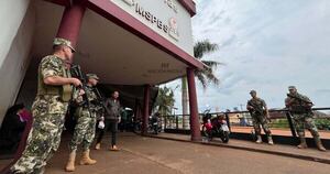 La Nación / Hospital de CDE amaneció con seguridad militar por internación de “Tío Rico”