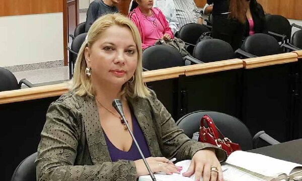 Dispararon a la fiscal que investiga abuso de niñas en una escuela, el arma falló – Prensa 5
