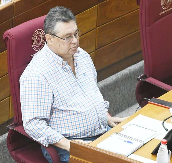 Video: el apriete del “oenegero” Leite a la Fiscalía - Política - ABC Color