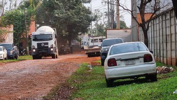 Obras de una constructora provocan problemas y malestar a vecinos de Luque