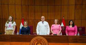 La Nación / Senado se tiñe de rosa en el mes de prevención del cáncer de mama