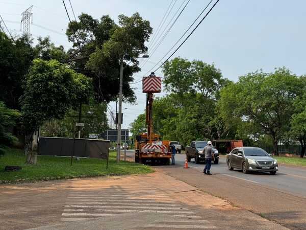 La ANDE anuncia mejoramiento de alumbrado público en Hernandarias - La Clave