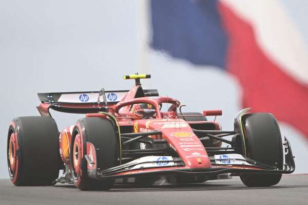 Carlos Sainz lidera y Ferrari domina en los únicos libres de Austin - Automovilismo - ABC Color