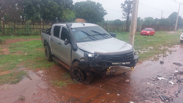 Choque de dos vehículos deja un fallecido en Santa Rosa del Aguaray