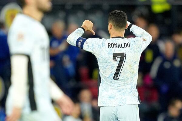 Cristiano, de penal, da la victoria al Al Nassr - Fútbol Internacional - ABC Color