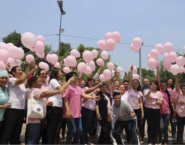 Octubre Rosa: pacientes del Incan invitan a caminata de concientización “Llegar a tiempo” - Nacionales - ABC Color