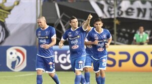 Versus / De Olimpia lo llamaron por si las dudas, pero él se apuró