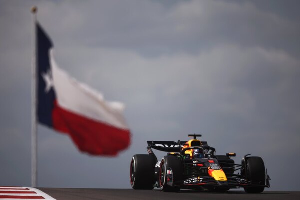 Versus / Verstappen logra 'pole position' para la carrera sprint del GP de EEUU
