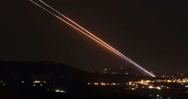La Nación / Hezbolá atacó con drones una base militar de Israel