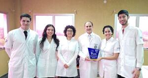 La Nación / Estudiantes de Medicina UNA logran primeros puestos en concurso de neuroanatomía