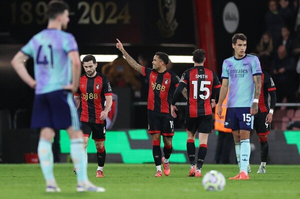 Versus / El Arsenal sufre primera derrota de la temporada ante el Bournemouth