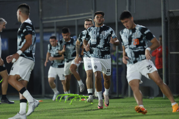 Versus / Pratto descartado: Así saldrá el once de Olimpia para el clásico "blanco y negro"