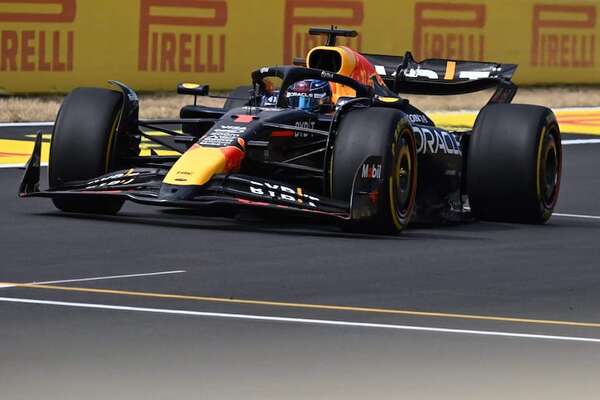 Verstappen vuelve a ganar y Sainz acaba segundo tras la remontada infructuosa de Norris - Automovilismo - ABC Color