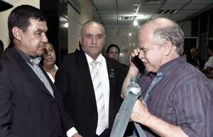 Walter Bower y dos policías son hallados culpables por un Tribunal de Sentencia - Nacionales - ABC Color