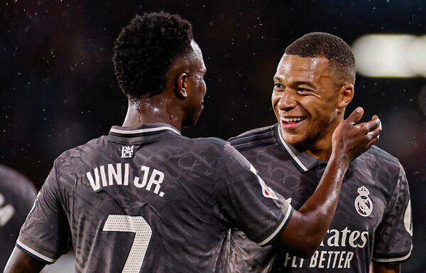 Versus / Mbappé y Vinicius sobresalen en la victoria del Real Madrid