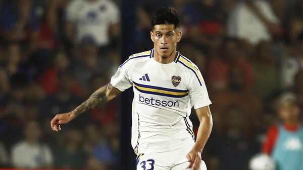 Boca Juniors es goleado en el debut de Fernando Gago