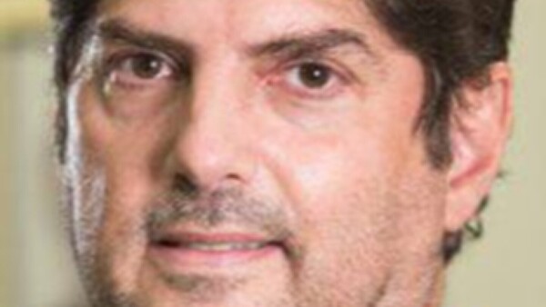La presión del dólar en precios de los importados es cada vez mayor