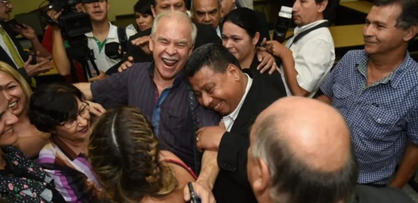 Exministro Walter Bower hallado culpable por tortura a policías; penas se conocerán el viernes