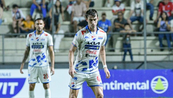 Alfaro se adapta al sistema de Bernay