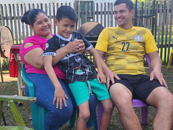 Familia de arquero campeón de la Sub 15 vibró con el título