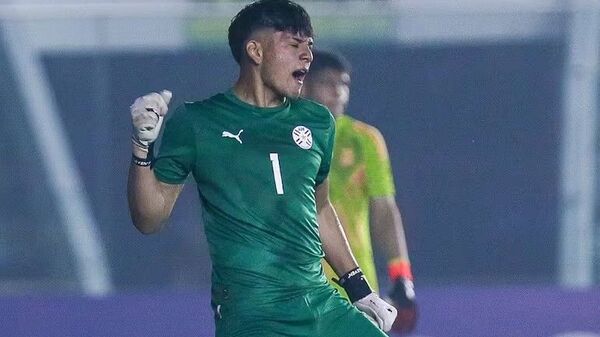 [VIDEO] ¡Mirá cómo fue el festejo del arquerito campeón que fue figura en la Sub-15!