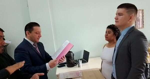 La Nación / Celebraron emotiva boda en lenguaje de señas en Alto Paraná