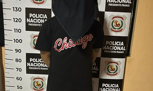 Detienen a motociclista borracho