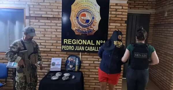 Diario HOY | Cae mujer que llevaba cera de marihuana bajo el asiento de su motocicleta