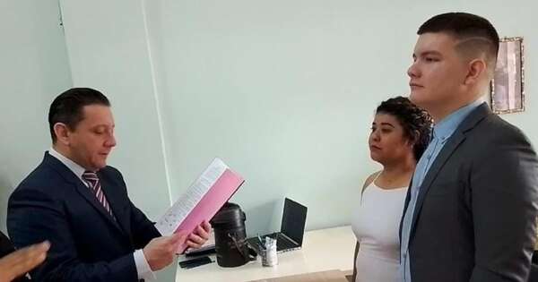 La Nación / Celebraron emotivo casamiento inclusivo