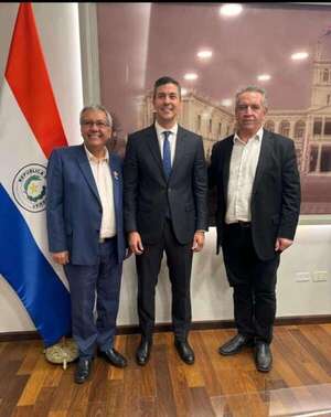 Cuestionados candidatos de la Caja  Municipal tienen apoyo del cartismo - Política - ABC Color