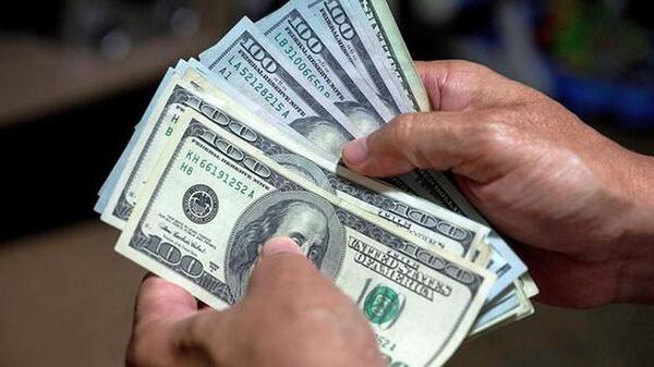 Agentes proyectan que el dólar siga subiendo - ADN Digital