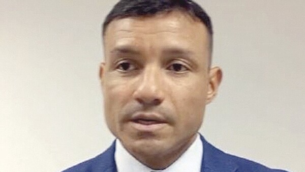 Caso abuso: Cambian y denuncian al fiscal Aldo Cantero