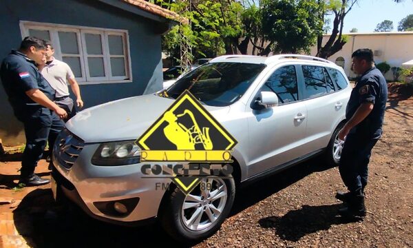 Hombre abandona camioneta y lo hallan desorientado horas después