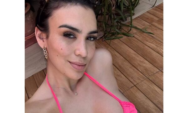 Ana Laura Chamorro presumió cuero para explicar soltería