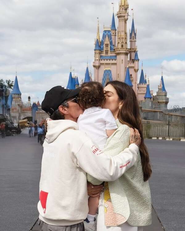 ¡Marquito, el hijo de Nadia Ferreira y Marc Anthony, conoció Disney! - Gente - ABC Color