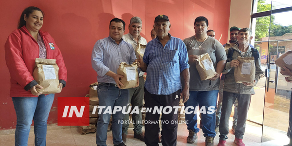 ENTREGA DE SEMILLAS DE MAÍZ BENEFICIA A PRODUCTORES DE TRINIDAD - Itapúa Noticias