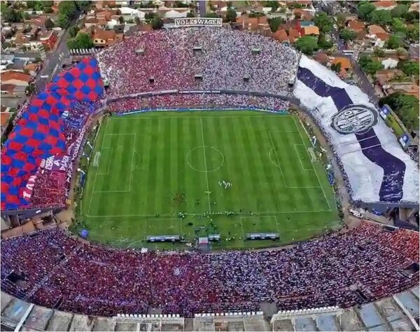 ¿Calentó el clásico? Olimpia solo otorgará dos sectores a Cerro Porteño · Radio Monumental 1080 AM
