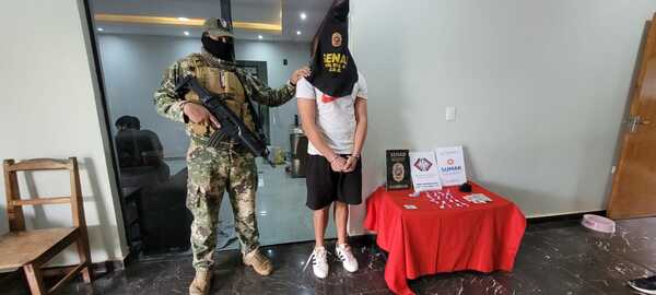 SENAD detuvo a un joven que proveía cocaína y marihuana desde su vivienda - trece