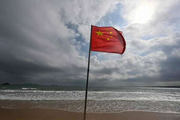 China anuncia maniobras militares con fuego real en la isla más cercana a Taiwán - Mundo - ABC Color