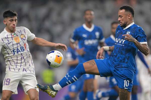 Neymar reaparece tras un año en duelo contra Kaku Romero - Fútbol Internacional - ABC Color
