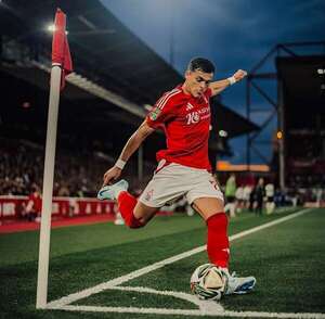 Ramón Sosa gana con el Nottingham y escala posiciones en la Premier League - Fútbol Internacional - ABC Color