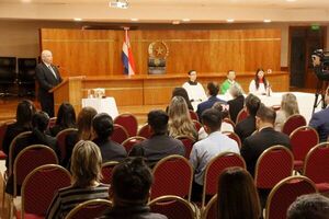 Benítez Riera promete insistir hasta lograr una reivindicación salarial a funcionarios - Judiciales.net