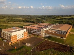 MOPC entregará en diciembre el edificio del Gran Hospital del Sur de Itapúa - ADN Digital