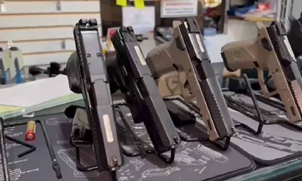 Gobierno revela que policías y militares integran un esquema de tráfico de armas – Prensa 5