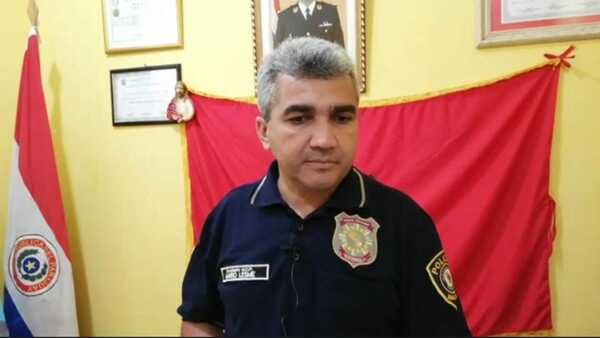 Rajaron a comisario tras escándalo por cateo a niños en la cancha