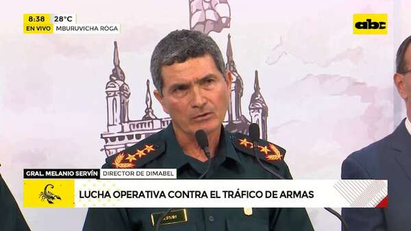 Video: Militares y policías fueron reclutados para traficar armas al crimen organizado - ABC Noticias - ABC Color