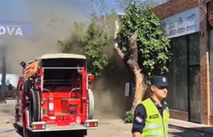 Controlan incendio en una librería de Lambaré