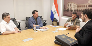 Peña se interioriza sobre planes de innovación tecnológica y gestión integrada de fronteras - .::Agencia IP::.
